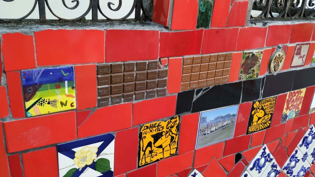 Die mit bunten Mosaiken verzierte Escada Selaron in Santa Teresa, Rio de Janeiro, Brasilien.