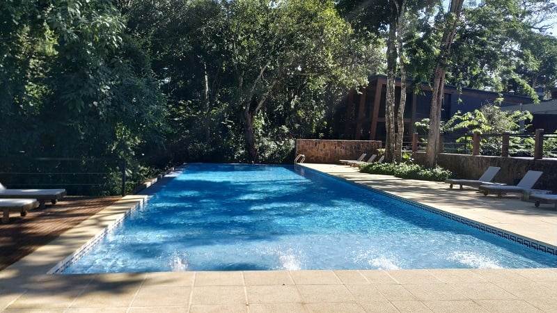 Die Selvaje Lodge Iguazú hat auch einen Outdoor-Pool.