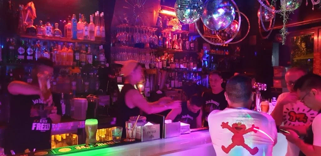 Zoo Bar 33 - 35 Jervois St, Sheung Wan, Hongkong