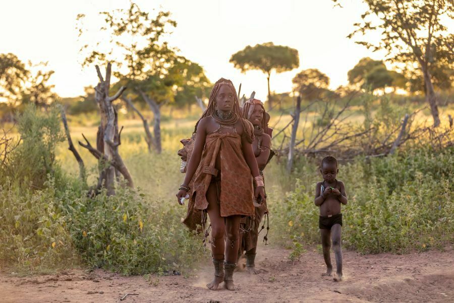 Himba im Skeleton Coast Park