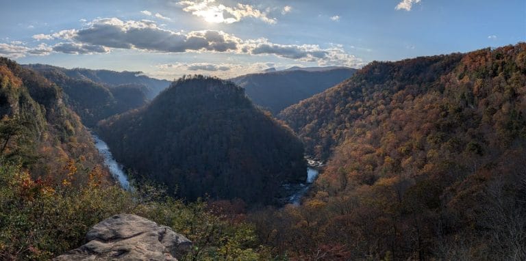 Breaks Interstate Park